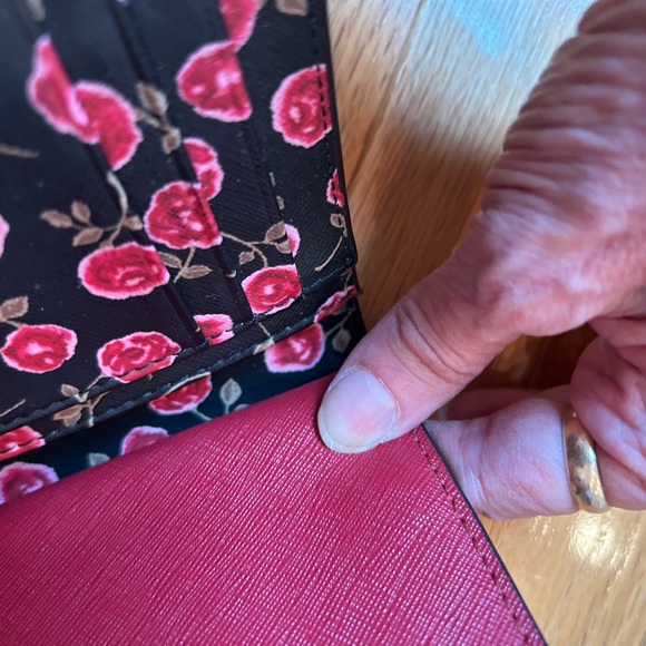 Kate Spade Red Wallet Chic and Functional NWOT - Picture 9 of 10